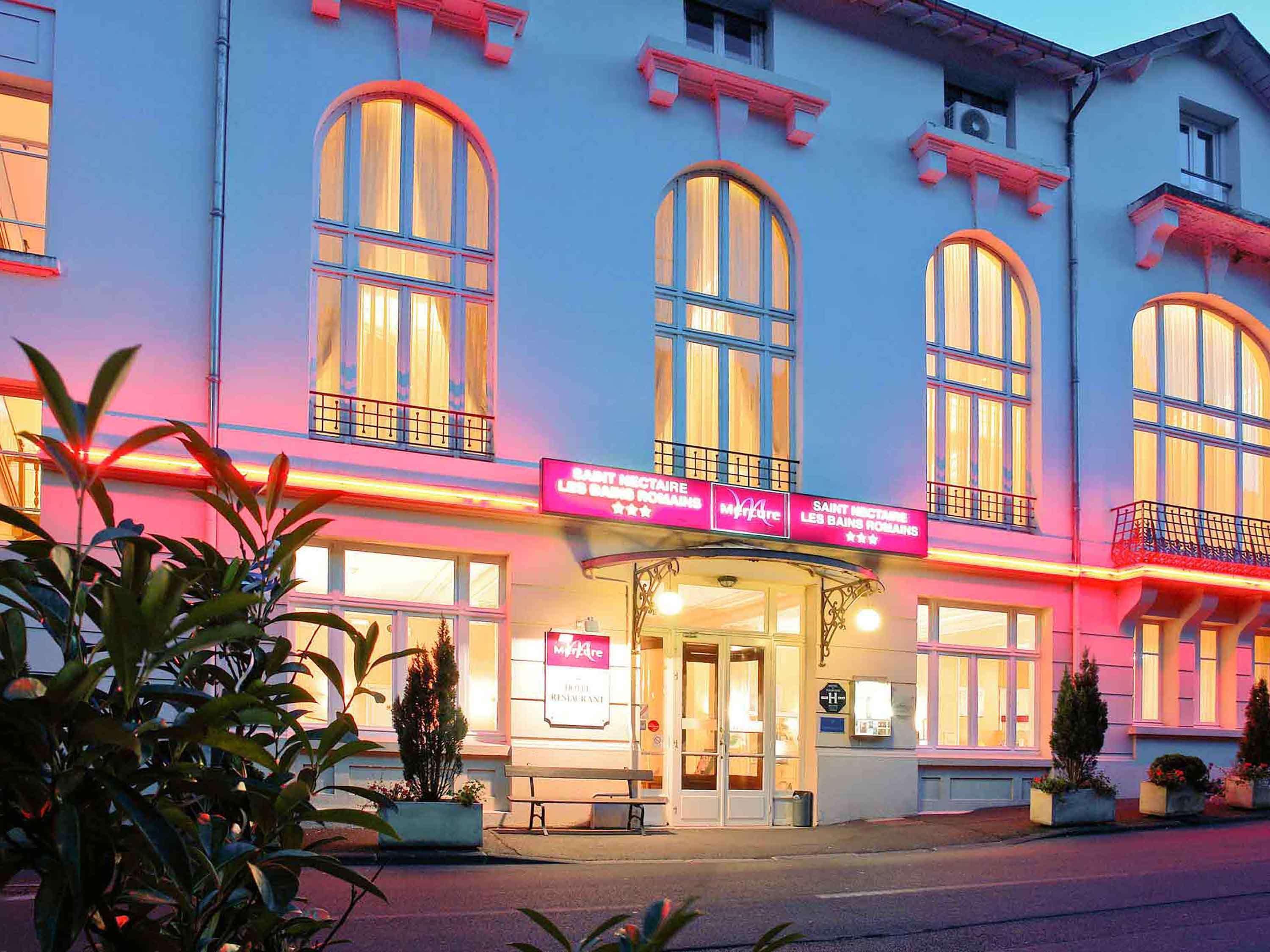 Hotel Mercure Saint-Nectaire Spa & Bien-Etre Exterior foto